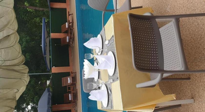 Law Ka Thit Sar Hotel New Bagan Exterior photo